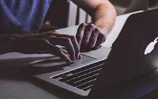 杏彩体育官网入口-意甲赛场千回百转，球迷眼中的经典之战，意甲介绍