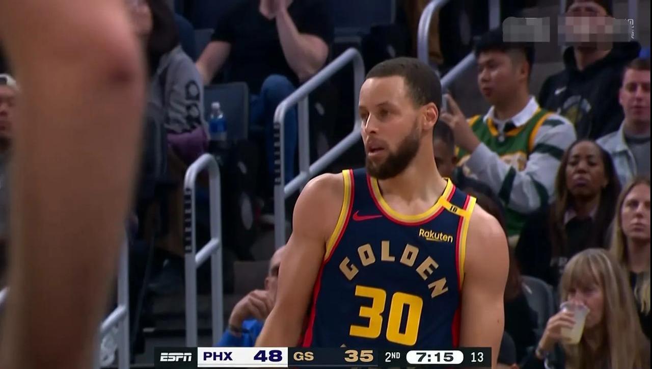 杏彩体育在线登录-勇士主场迎战太阳，比赛火爆精彩纷呈(2021年5月12日勇士vs太阳全场回放)