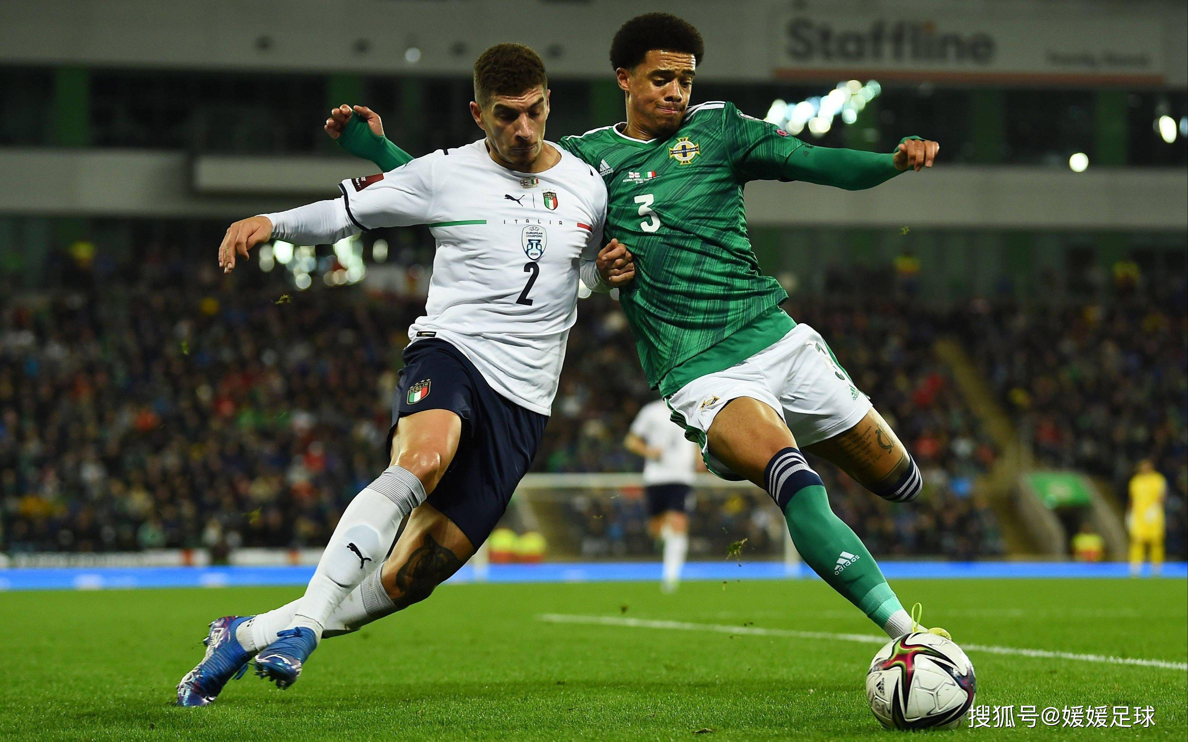 足球赛事中的意外之喜和深情母子(足球赛事中的意外之喜和深情母子的关系)