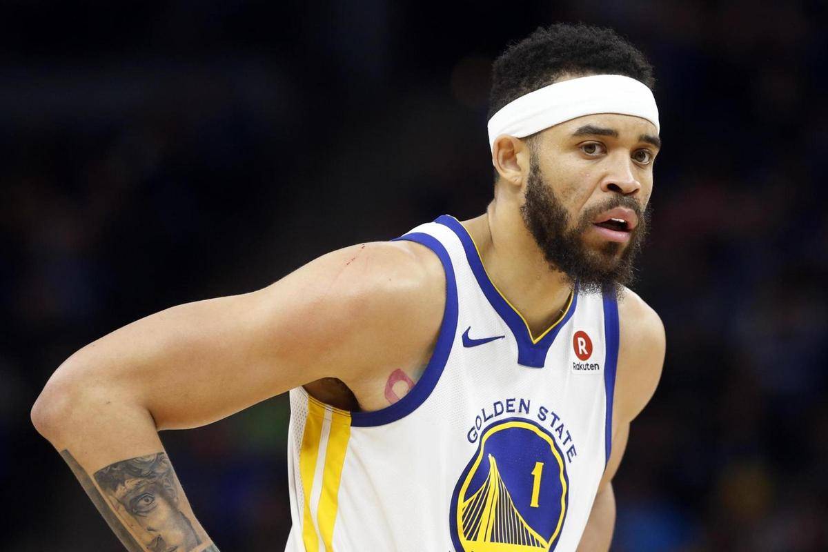 勇士中锋格林状态坚韧引领球队走向胜利的简单介绍