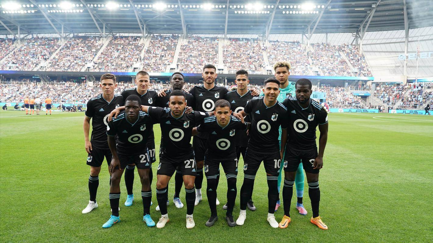 西雅图海湾者替补席深度成优势,冲击世俱杯冠军 西雅图海湾者替补席深度成优势,冲击世俱杯冠军