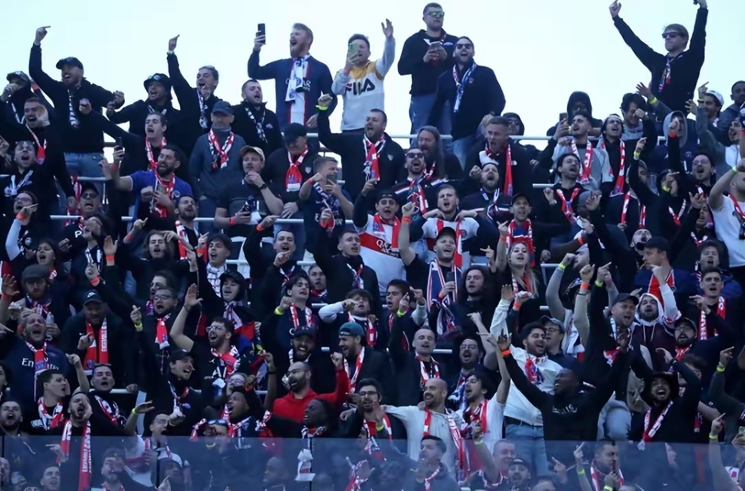 杏彩体育在线-包含塔斯马尼亚联赛前发布会：全队信心满满迎战利物浦的词条