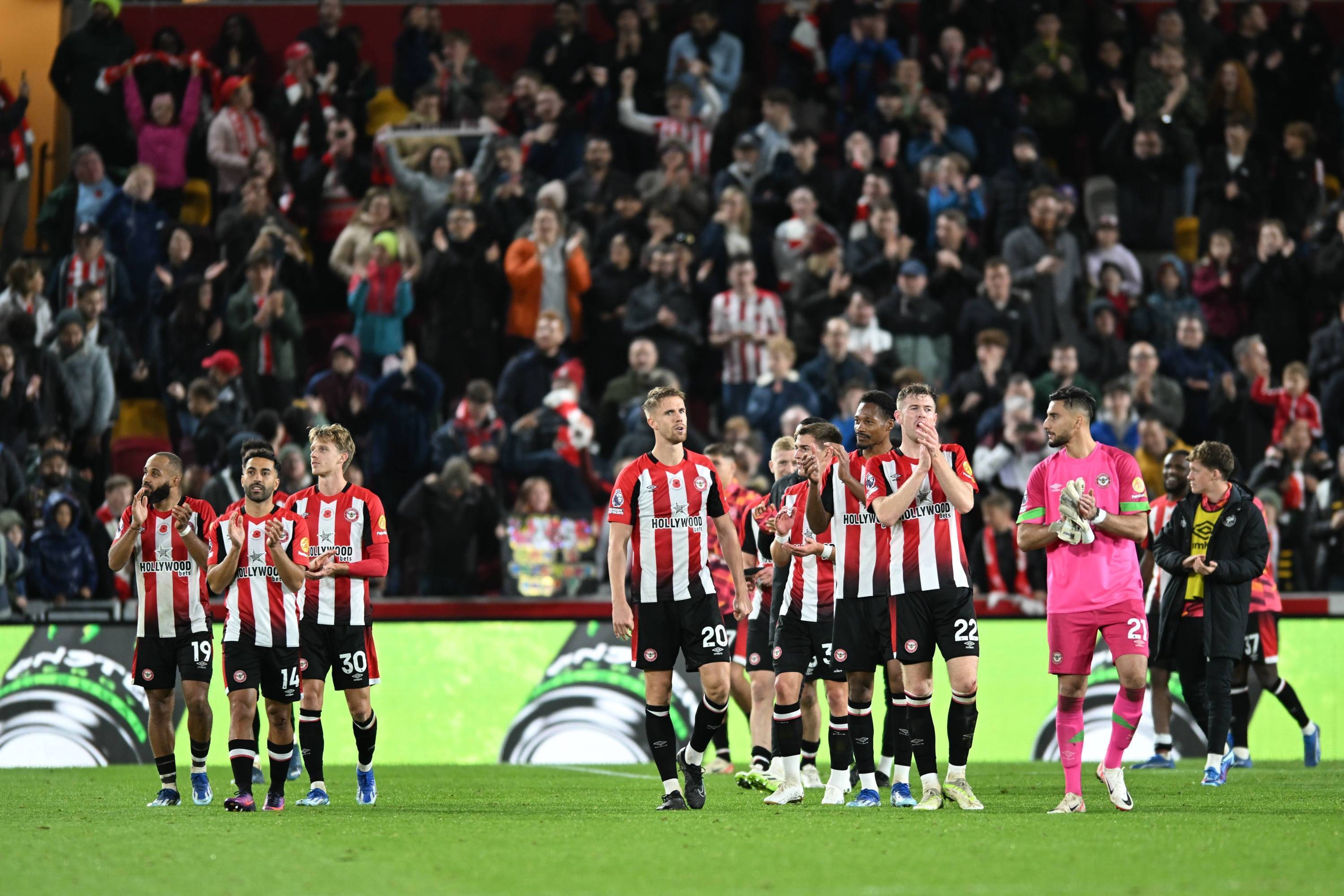 热刺客场负于伯恩茅斯，争四希望渺茫的简单介绍