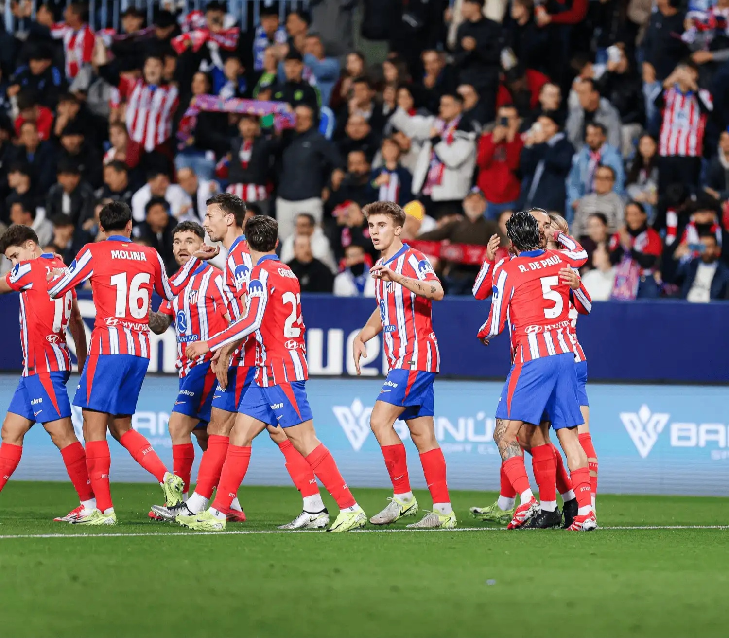 西班牙队实力碾压对手，轻松晋级四强