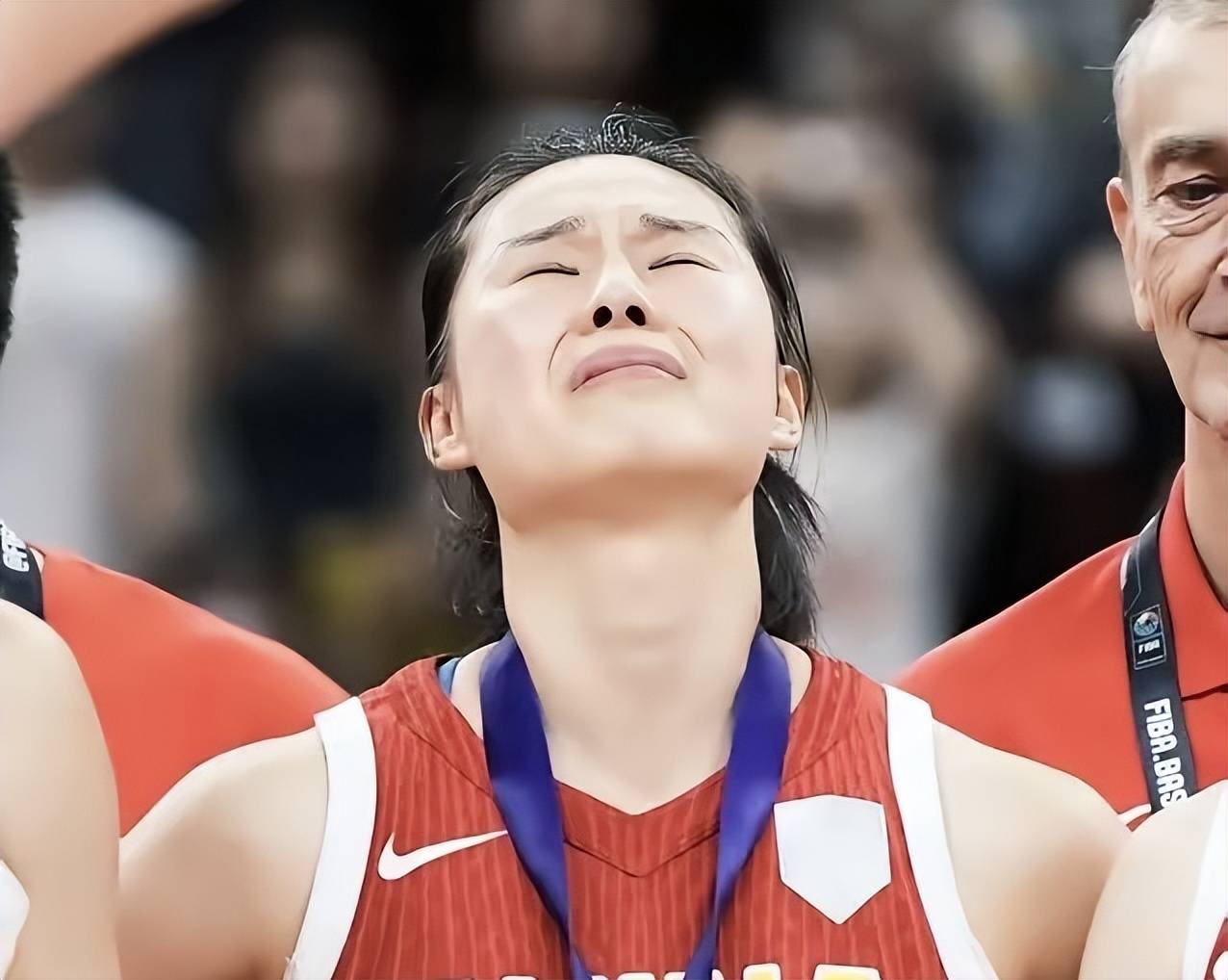 杏彩体育-体育界女子足球比赛备受球迷期待