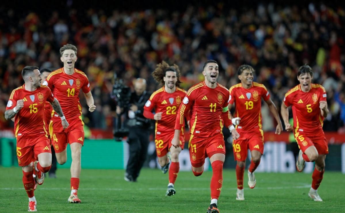 波兰队大获全胜，成功晋级欧国联半决赛