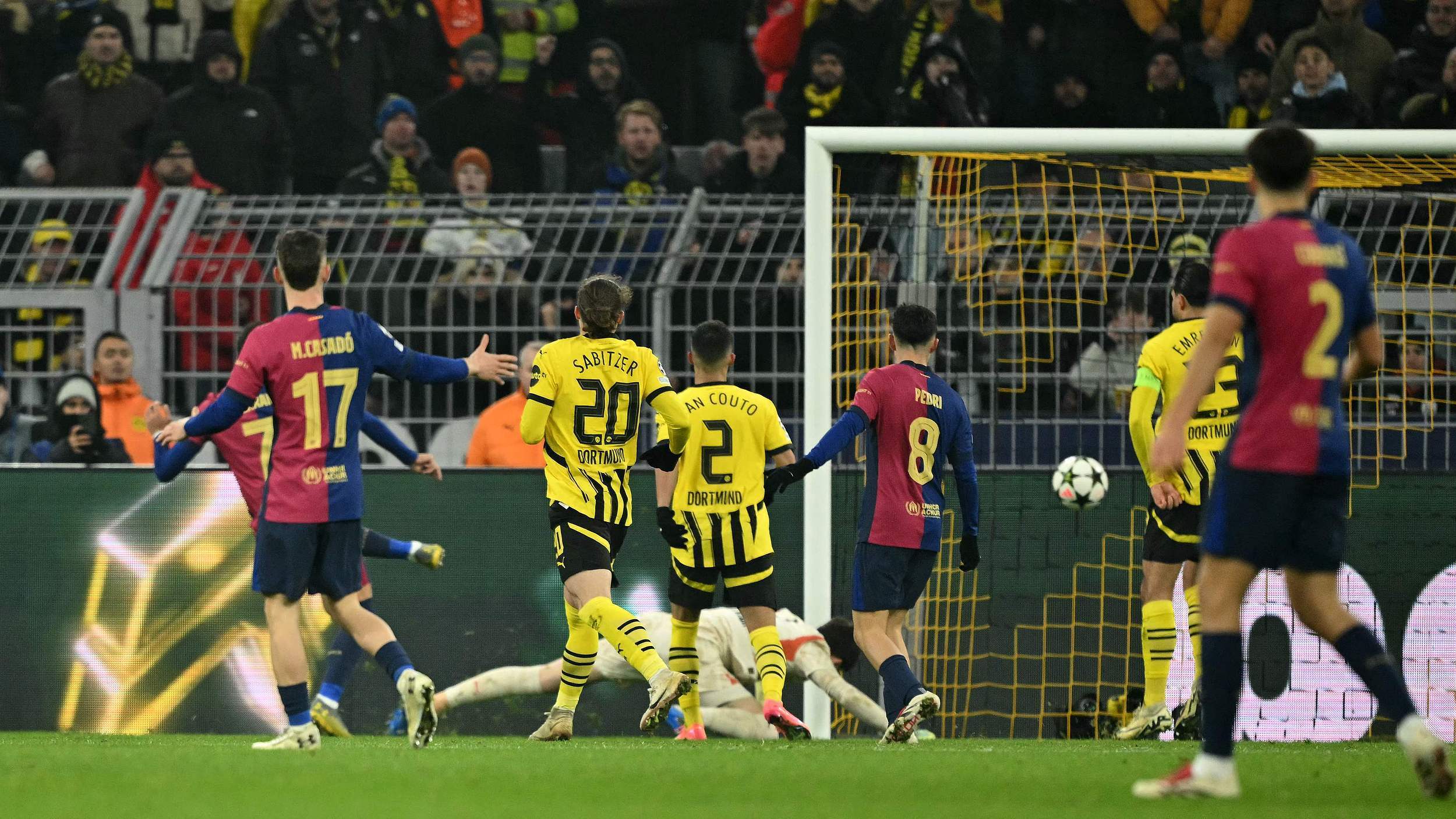 多特蒙德在关键战役中取得胜利,排名稳定在第三位的简单介绍 多特蒙德在关键战役中取得胜利,排名稳定在第三位的简单介绍