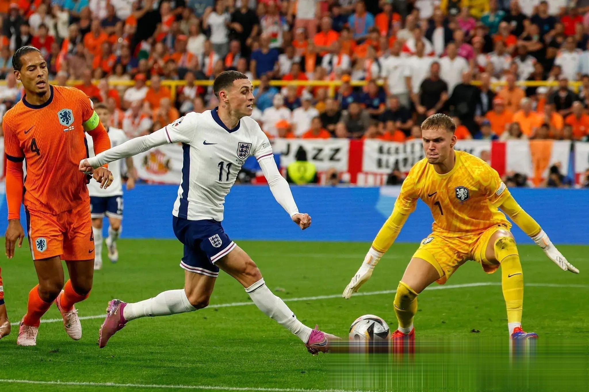 荷兰队在与挪威的激烈对决中获得胜利 荷兰队在与挪威的激烈对决中获得胜利