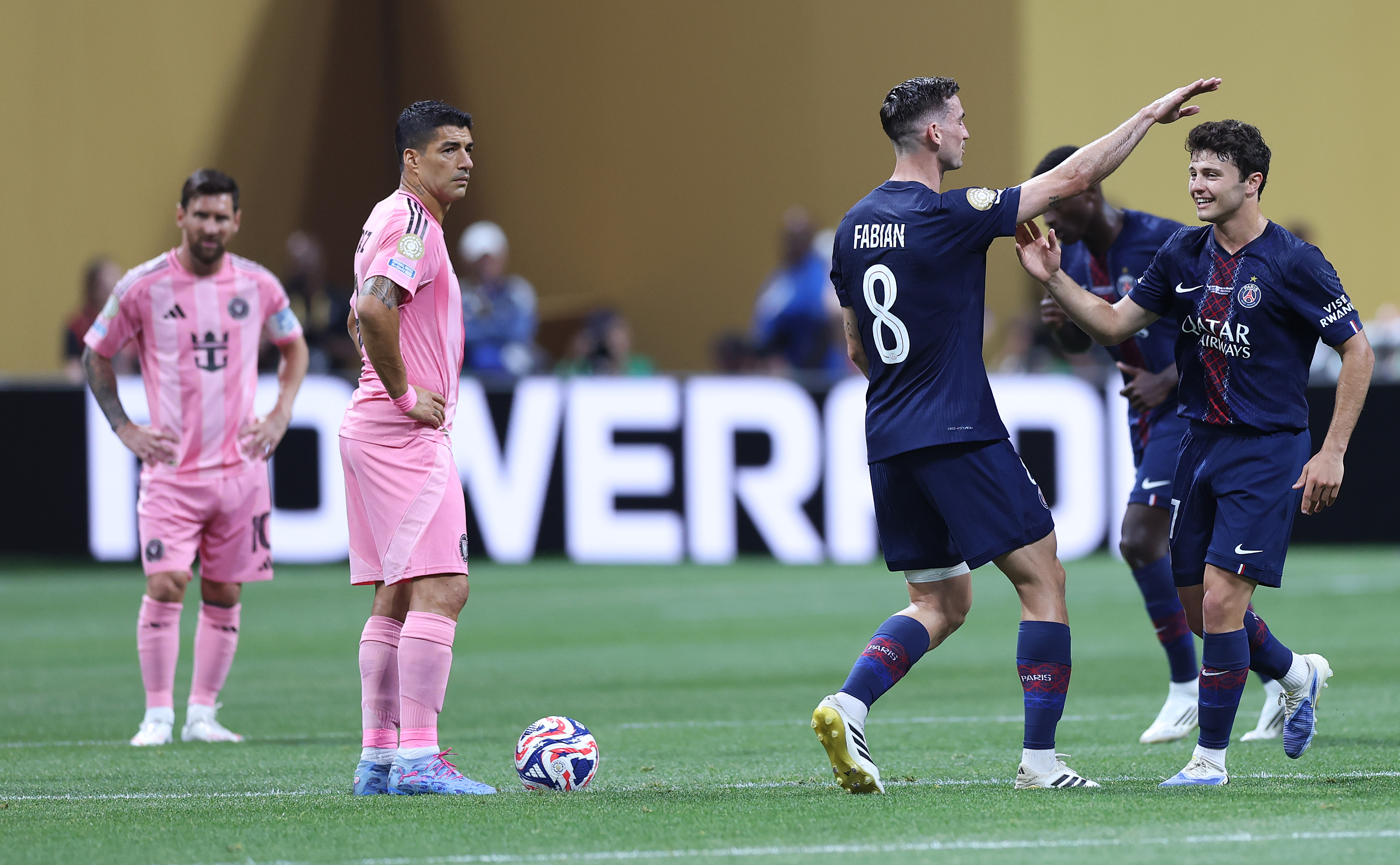 非凡的比赛体验：巴黎圣日耳曼对阵奥林匹亚科斯的简单介绍