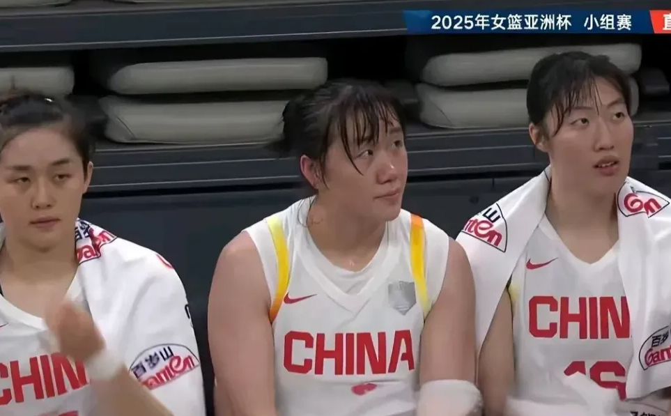 关于深圳女篮战胜山西队，外籍球员发威的信息