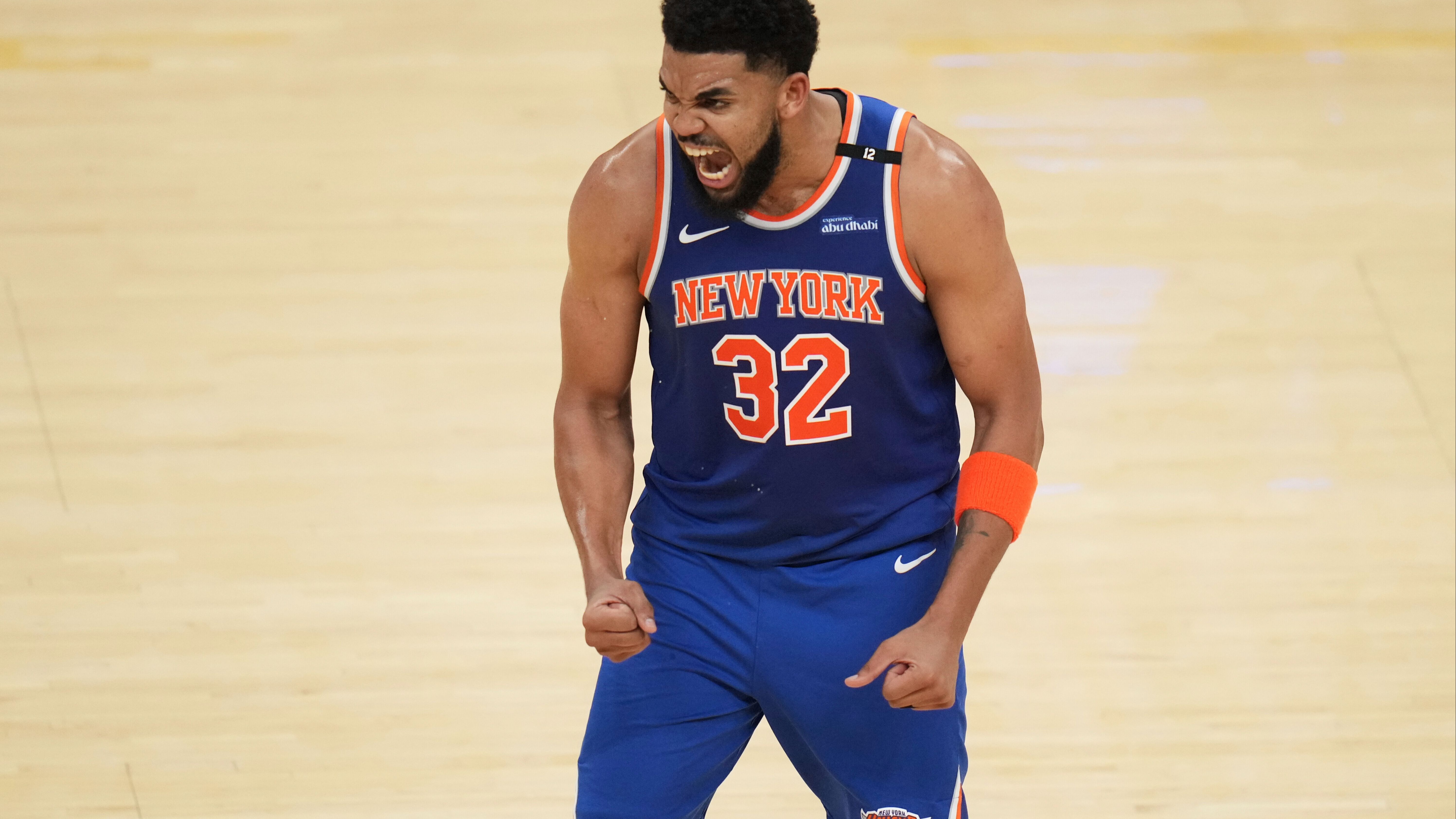 步行者击败尼克斯梦幻告别