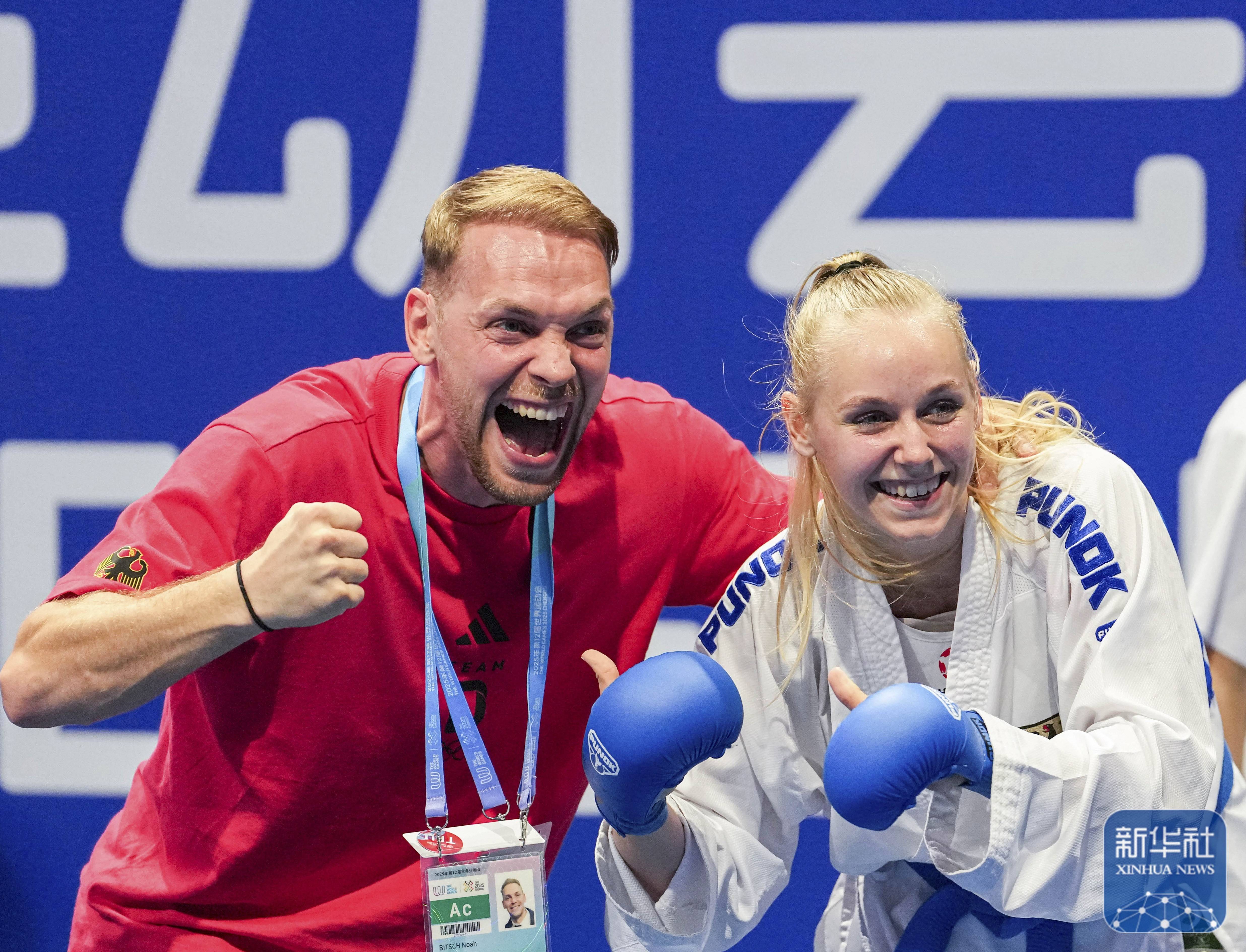 关于柔道比赛倔强拼抢，德国选手喜获金牌的信息