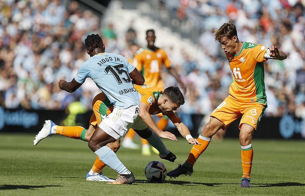 狼队vs水晶宫，谁能占据上风成疑问的简单介绍