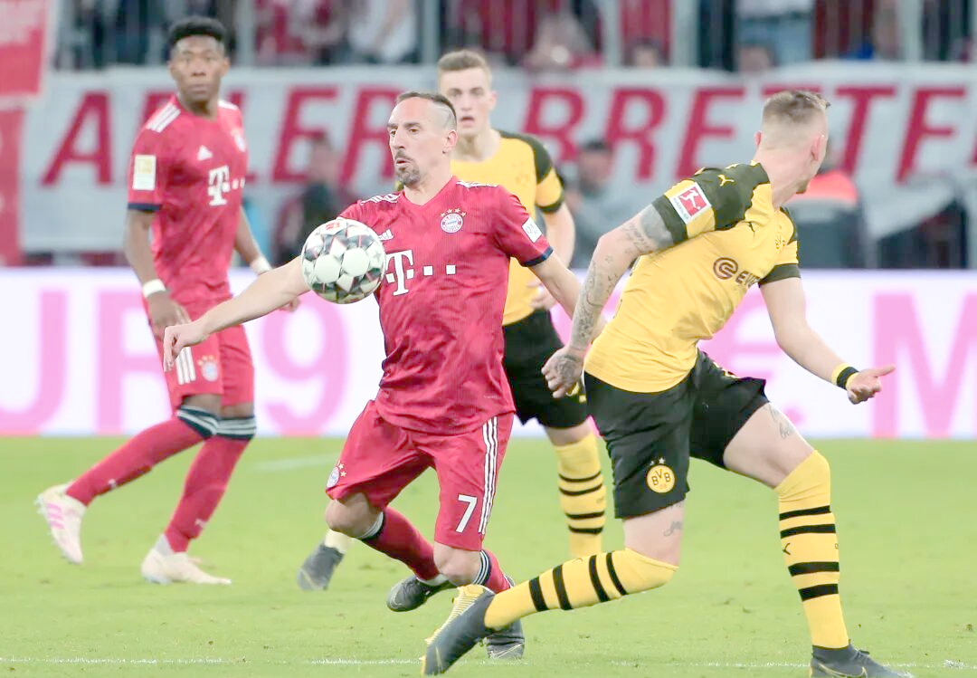 包含拜仁慕尼黑主场不敌多特蒙德,领先被缩小的词条 包含拜仁慕尼黑主场不敌多特蒙德,领先被缩小的词条